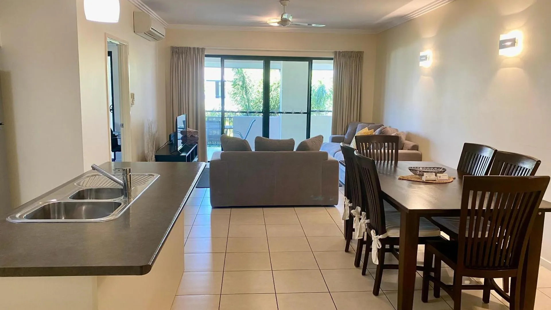 Henry Street Haven II Apartment Townsville